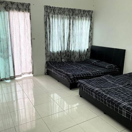 Azzalea Homes 2 @ Taman Golden Hills קמרון היילנדס מראה חיצוני תמונה