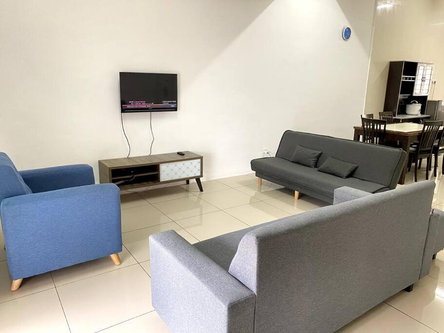 Azzalea Homes 2 @ Taman Golden Hills קמרון היילנדס מראה חיצוני תמונה